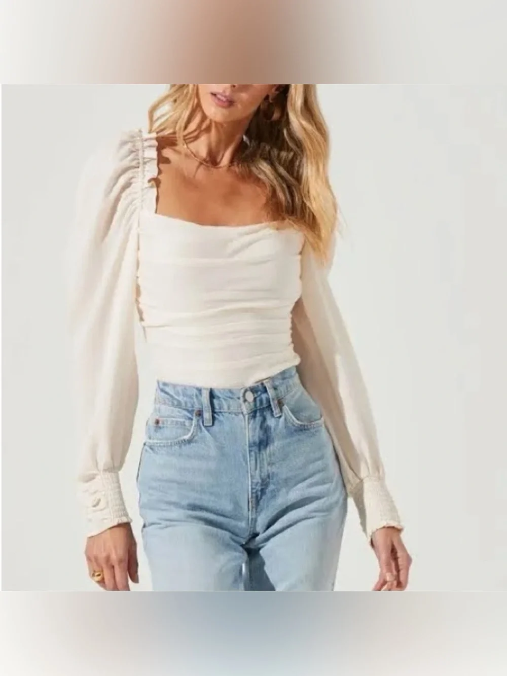NWT. ASTR the Label. Puff Sleeve Square Neck Top. Cream. Size Medium.